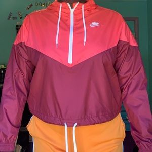 Nike windbreaker